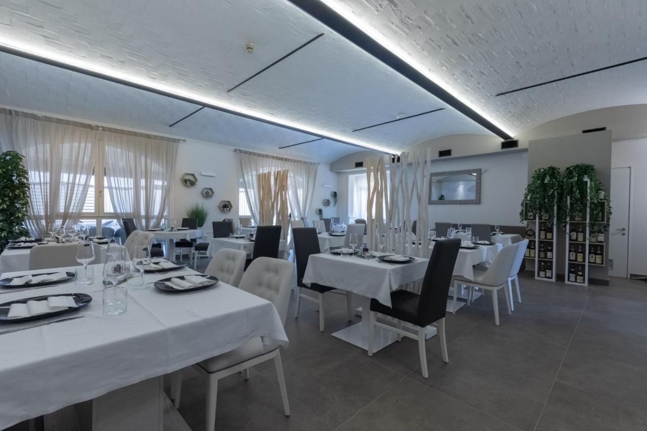 Villa Petra Novellara ภายนอก รูปภาพ