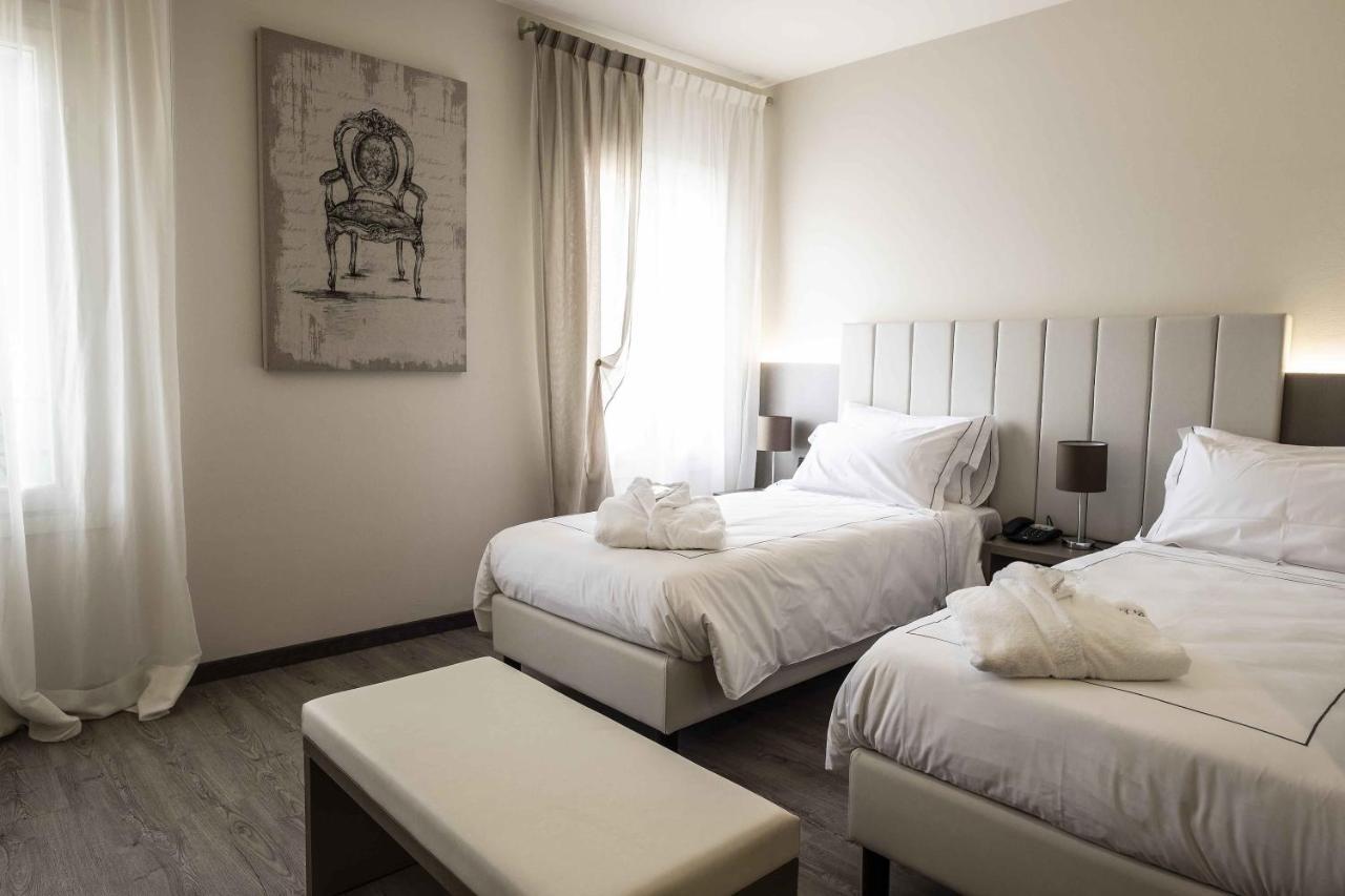 Villa Petra Novellara ภายนอก รูปภาพ